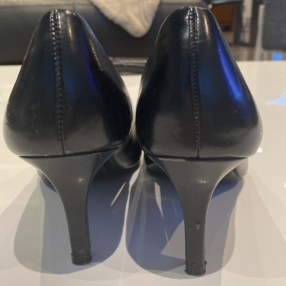 Predictions women shoes. Size 6W - Picture 3 of 7